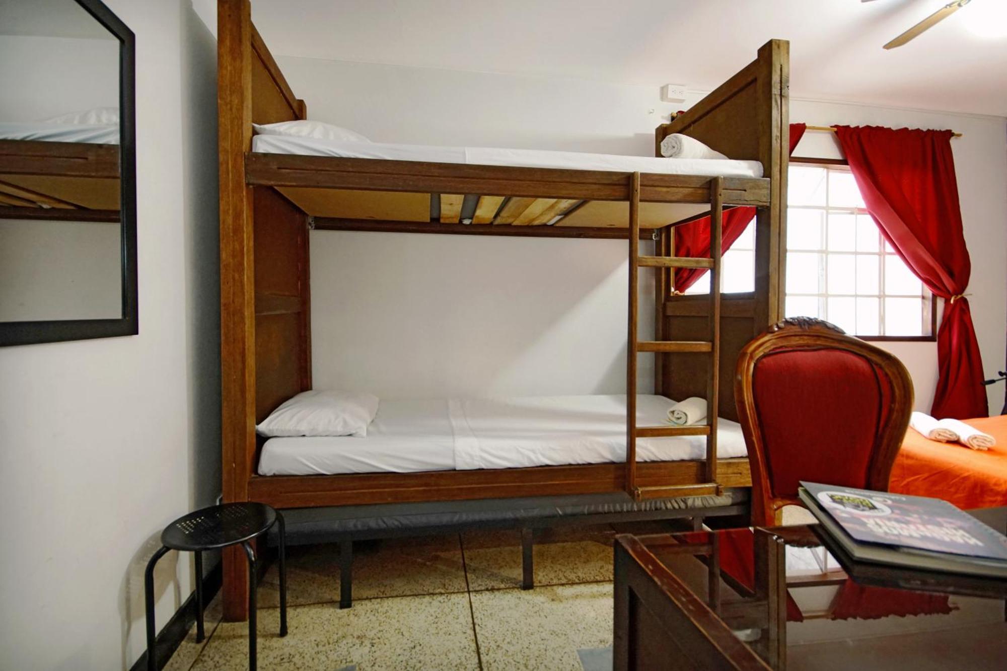 Ding-Dong Hostel Cali Zewnętrze zdjęcie